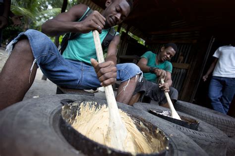 Dous Makos (Haitian Fudge) – Manje Ayisyen