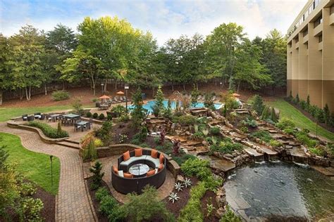 Hyatt Regency Suites Atlanta Northwest Pool: Pictures & Reviews ...