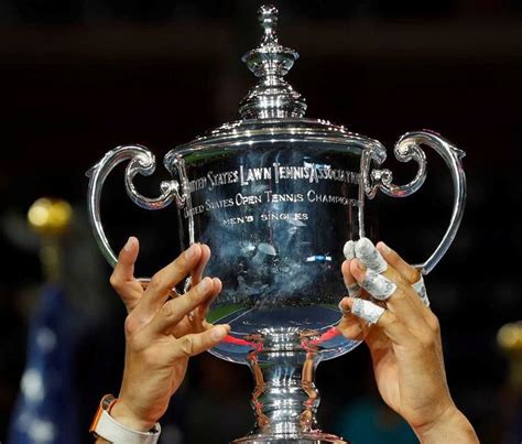 Entmutigt sein Ernährung Spazieren gehen us open trophy tennis Bedarf Norm Erwägen