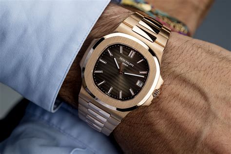 Patek Philippe Nautilus Watches | ref 5711/1R-001 | Rose Gold 'Patek ...