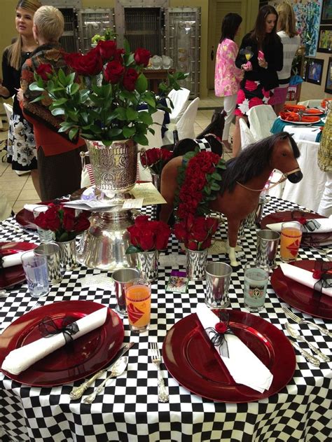 Perfect derby party table decor | Kentucky derby party decorations, Kentucky derby themed party ...