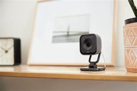 Smart Surveillance: Exploring the Advanced Features of Modern Security Cameras | Vivint