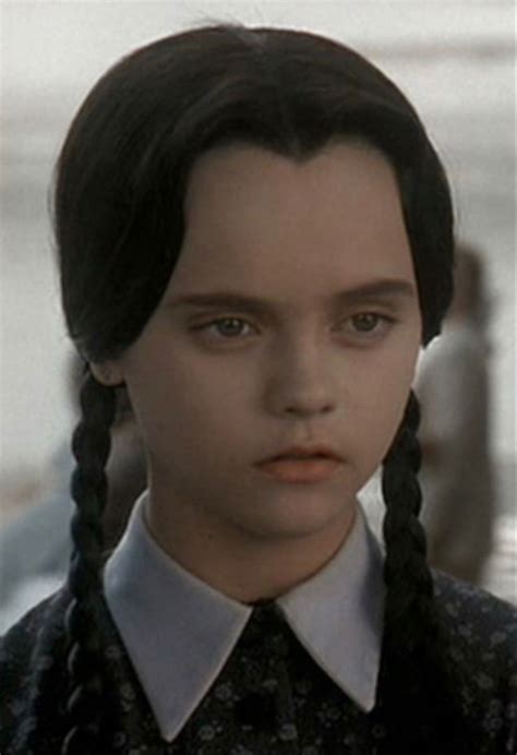 Christina Ricci Movies, Addams Family Values, Fix Makeup, Cross Wallpaper, Face Drawing ...