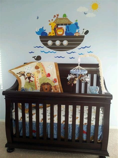 Noahs ark nursery, Safari baby room, Nursery room themes