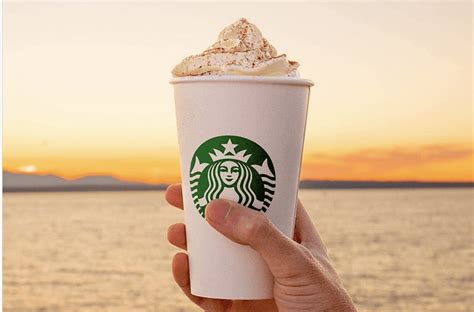 The Starbucks Pumpkin Spice Latte Is Coming Back This Year and We're ...