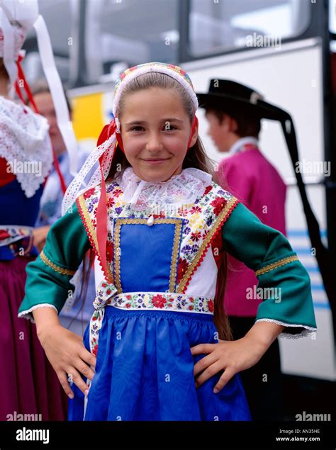 Breton Traditional Dress / Girl in Local Costume, Brittany, France ...