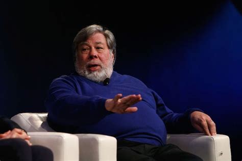 Apple Co-Founder Steve Wozniak Dumps Facebook