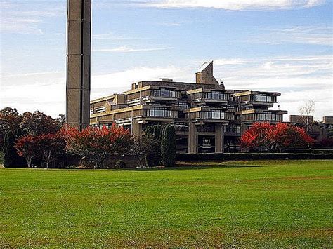 UMass Dartmouth Campus To Reopen For Students Today