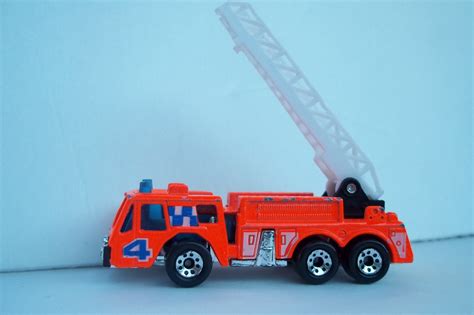 Items similar to Vintage Matchbox 1982 FIRE ENGINE TRUCK With Ladder on ...