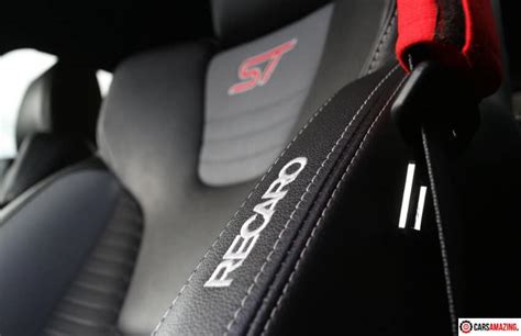 What Are Seat Belts Made Of? (List of Raw Materials Mostly Used) - Cars ...