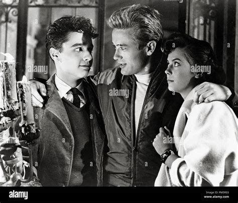 James Dean, Natalie Wood and Sal Mineo, "Rebel Without a Cause" 1955 ...