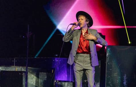 Beck Tickets | Beck Tour Dates 2023 and Concert Tickets - viagogo