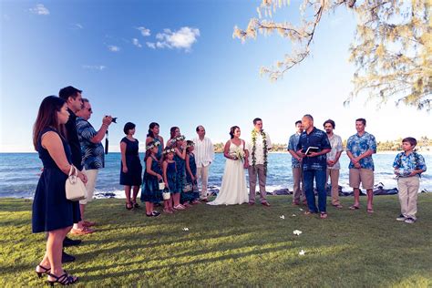 Winter Sunset Glow: Hawaii Winter Wedding — Beach Glass Weddings