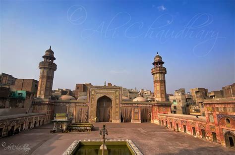 Beautiful Wazir Khan Masjid In Lahore.jpg