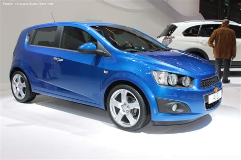 2011 Chevrolet Aveo II Hatchback 1.4 (100 CV) Automatic | Ficha técnica ...