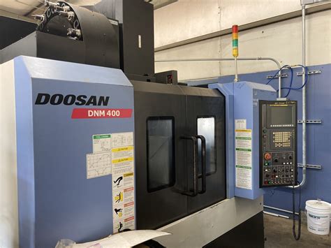 Used Doosan DNM 400 - CNC Vertical Machining Center - 8072222