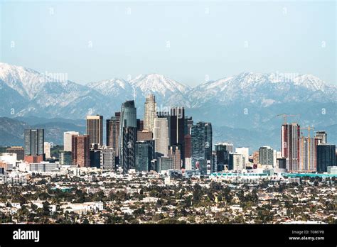 Los angeles mountains snow hi-res stock photography and images - Alamy