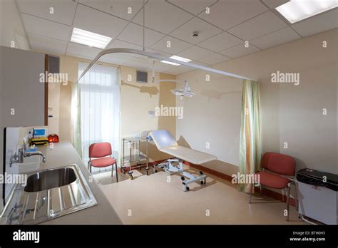 Treatment room at Gosport Medical Centre Stock Photo - Alamy