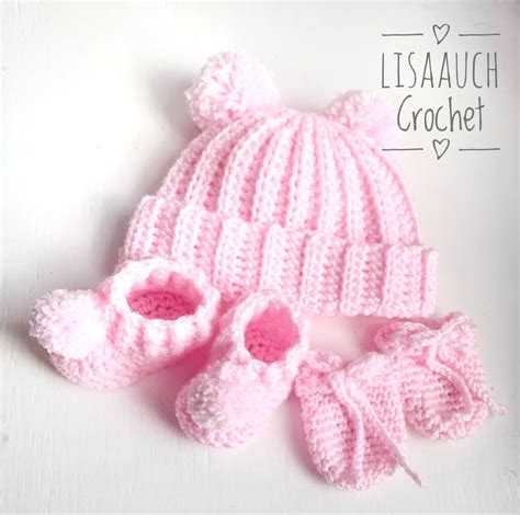 Crochet Baby Bonnet And Booties Pattern - Amelia's Crochet