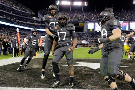 College football: Army beats Navy 21-17 to end 14-year losing streak in series - The Salt Lake ...