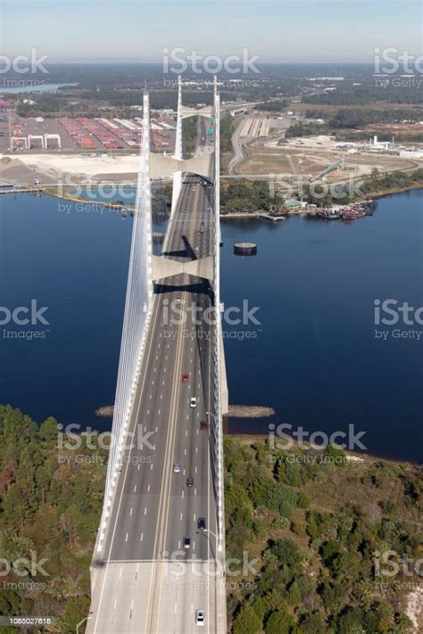 Aerial View Dames Point Bridge Stock Photo - Download Image Now - Bridge - Built Structure ...