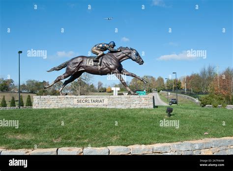 Secretariat statue in Lexington Kentucky Stock Photo - Alamy