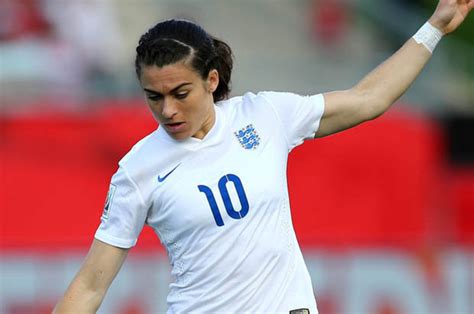 Karen Carney: England CAN beat Colombia | Daily Star