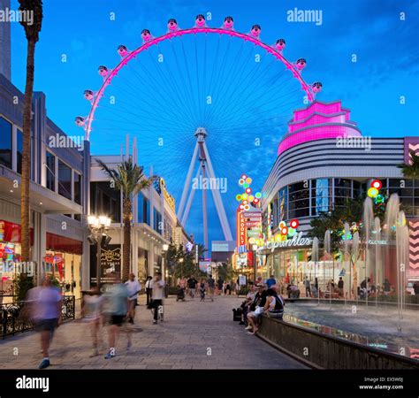 High Roller Ferris Wheel and The Linq at dusk, Las vegas Strip, Nevada, USA Stock Photo - Alamy