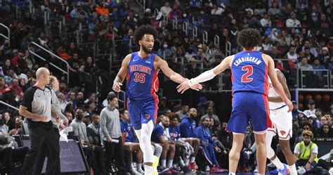 Pistons' Cade Cunningham 'an All-Star-Level Player,' Says Teammate ...