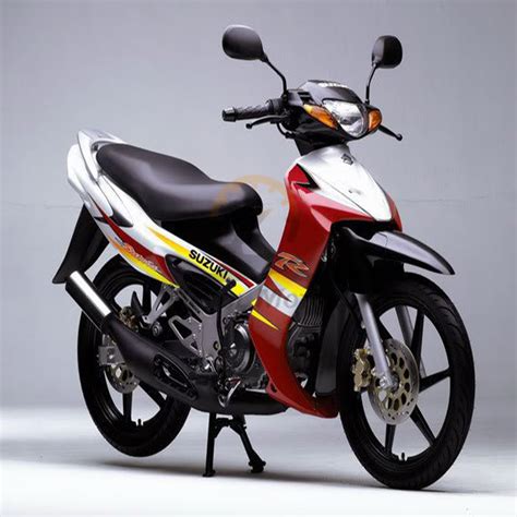 Suzuki Satria 2 Tak Lumba & Hiu, Spesifikasi & Perbedaan | Gilamotor