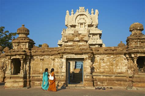 15 Top South Indian Temples with Amazing Architecture