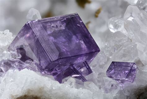 Crystal Definition, Examples, and Common Types