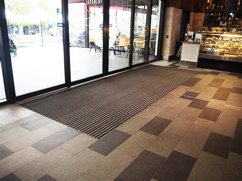 Pedisystems Entrance Matting for Moderate to Heavy Foot Traffic. Popular CS® brand