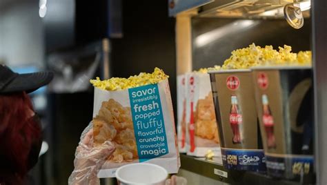 AMC aims to roll out microwaveable popcorn | FOX6 Milwaukee