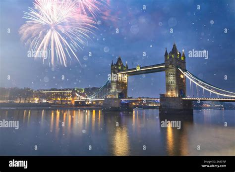 Celebratory fireworks over Tower Bridge - New Year destination. London ...