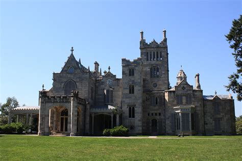 Lyndhurst Castle - Tarrytown, NY | Lyndhust Castle overlooks… | Flickr