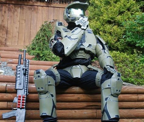 How to Make Foam Halo Armor | Halo armor, Cosplay armor, Halo cosplay