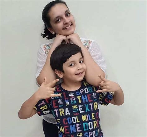 Aayu and Pihu Show Age, Cast, Birthday, Wiki, Net Worth, Income, Bio in ...