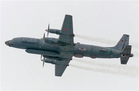 IL-20M Electronic Warfare and ELINT platform | Military planes ...