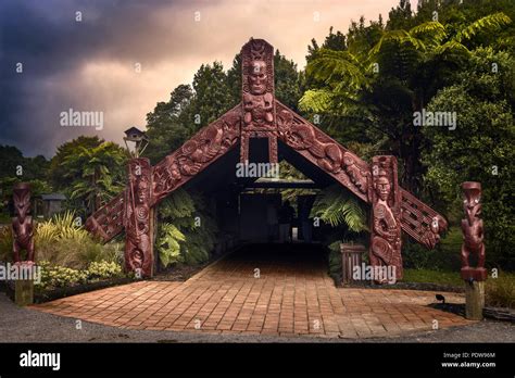 Maori village hi-res stock photography and images - Alamy