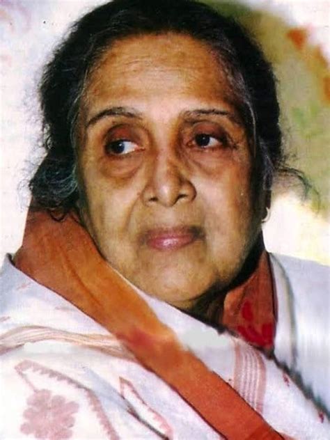 Sulochana Latkar Age, Death, Husband, Family, Biography & More » StarsUnfolded