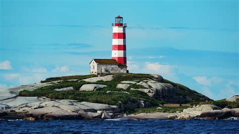 Exploring the Unique Lighthouses of Nova Scotia's Coastline — Andrew ...