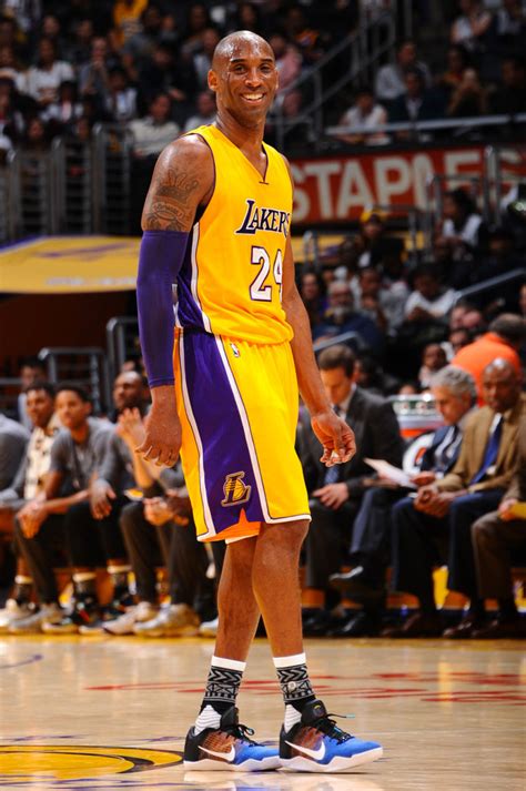 #SoleWatch: Kobe Bryant Turns Back the Clock in the 'BHM' Nike Kobe 11 ...