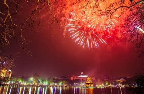 Fireworks to light up Hanoi sky on Lunar New Year’s Eve | DTiNews - Dan Tri International, the ...