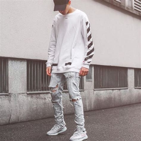 Total 72+ imagen yeezy blue tint outfit - Abzlocal.mx