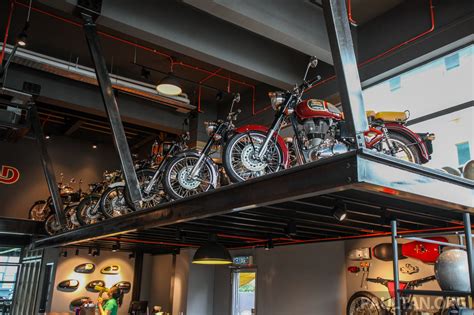 Royal Enfield Showroom BM-4 - Paul Tan's Automotive News