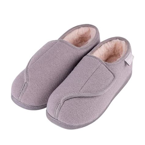 Top 10 Best Memory Foam Slippers in 2024 Reviews | Buyer's Guide