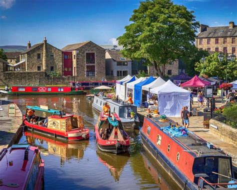 The Sunday market at the Canal Basin on the Leeds and Liverpool Canal ...