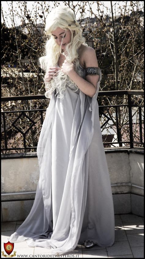 Daenerys Targaryen Costume 11 by CantoriDelWesteros on DeviantArt