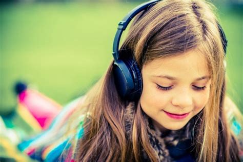 How Do Noise-Canceling Headphones Work? » ScienceABC